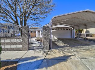 523 Desert Maize Dr SW, Albuquerque, NM 87121