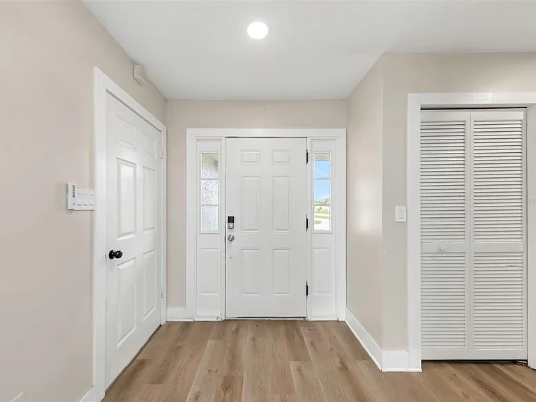 4030 Fieldgreen Pl — Photo 6