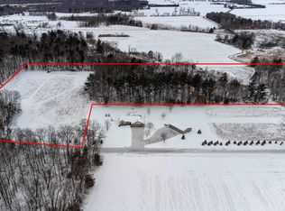 N7133 Clarks Mill Rd, Weyauwega, WI 54983