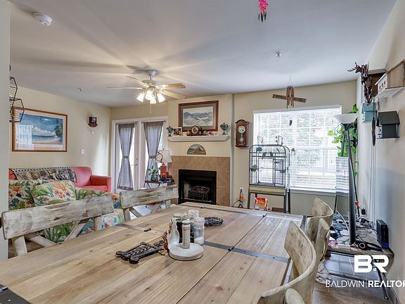4th image of 1517 Regency Rd Unit 94