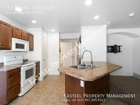 4th image of 157 S 1930th St E