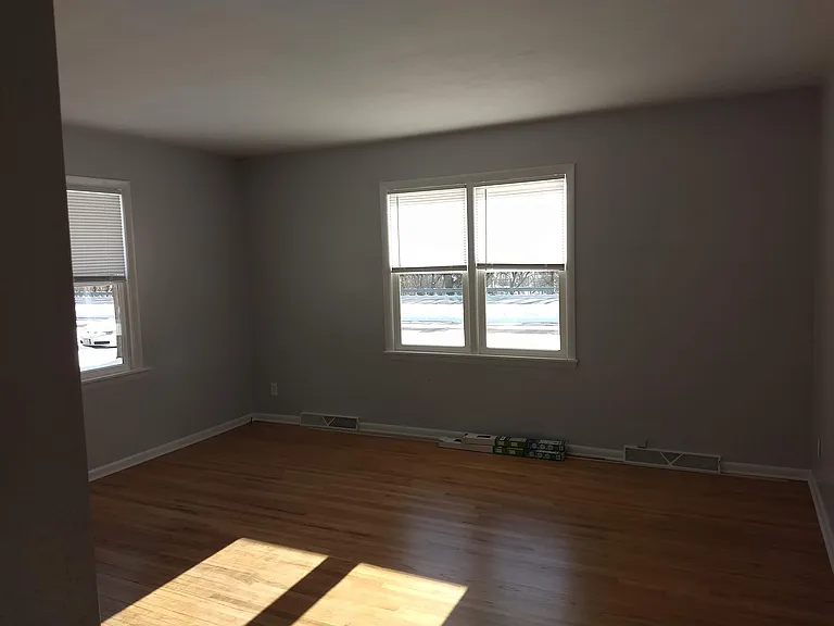 S1572 Lake St — Photo 6