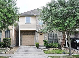 318 Sydnor St, Houston, TX 77020
