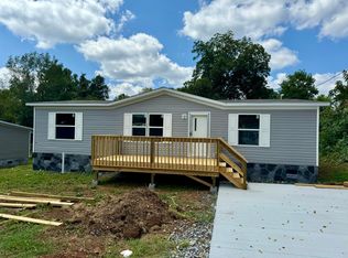 615 8th St, Newport, TN 37821