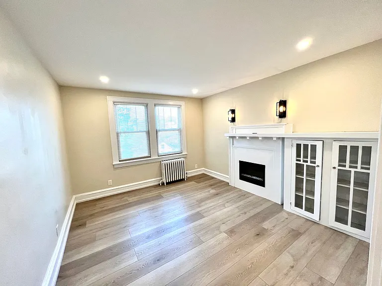 1241 Illinois Ave — Photo 25