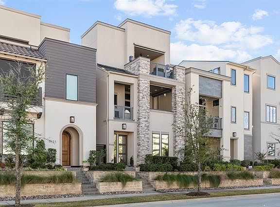 2nd image of 6129 Preserve Dr