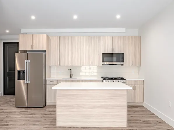 30 Central Ave #202, Passaic, NJ 07055