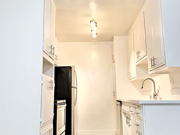 2nd image of 13205 Barbara Ann St #3