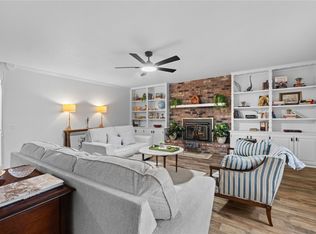 32 Wigtown Ln, Bella Vista, AR 72715