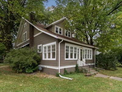 926 Grand Ave, Ames, IA, 50010