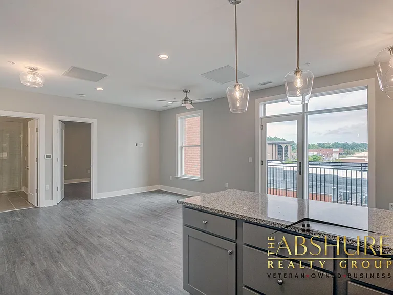 145 S Main St #303 — Photo 9