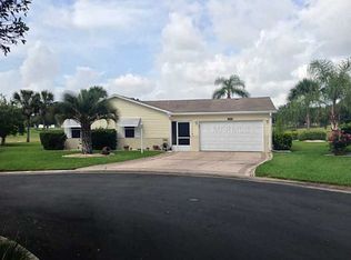 702 Vista Pl, Lady Lake, FL 32159