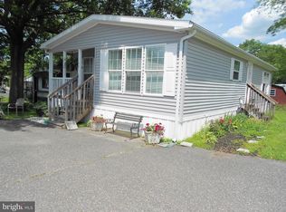 63 Center Hill Dr, Quakertown, PA 18951