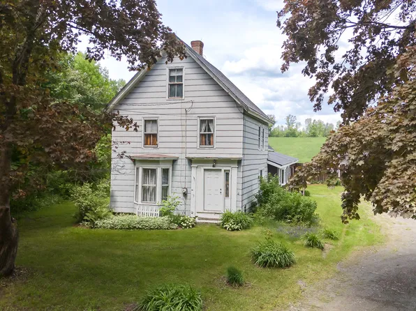 802 Essex Street, Dover-Foxcroft, ME 04426