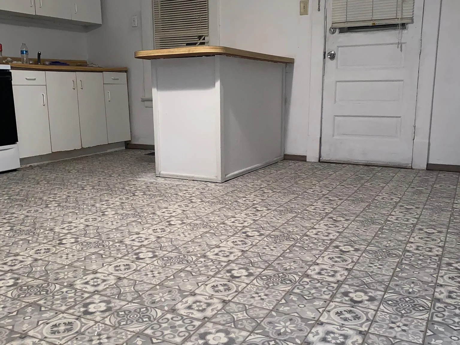 2 bed, 1590 sqft, $875 — Photo 2
