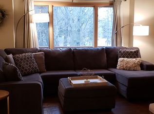 3910 Pine Ln, Saint Bonifacius, MN 55375