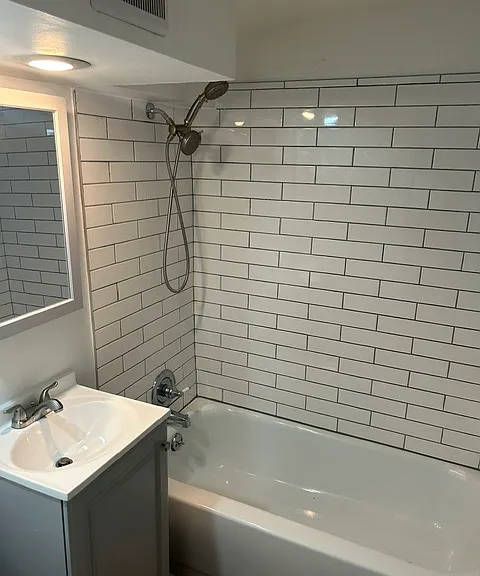511 NE Lawrence Ave — Photo 21