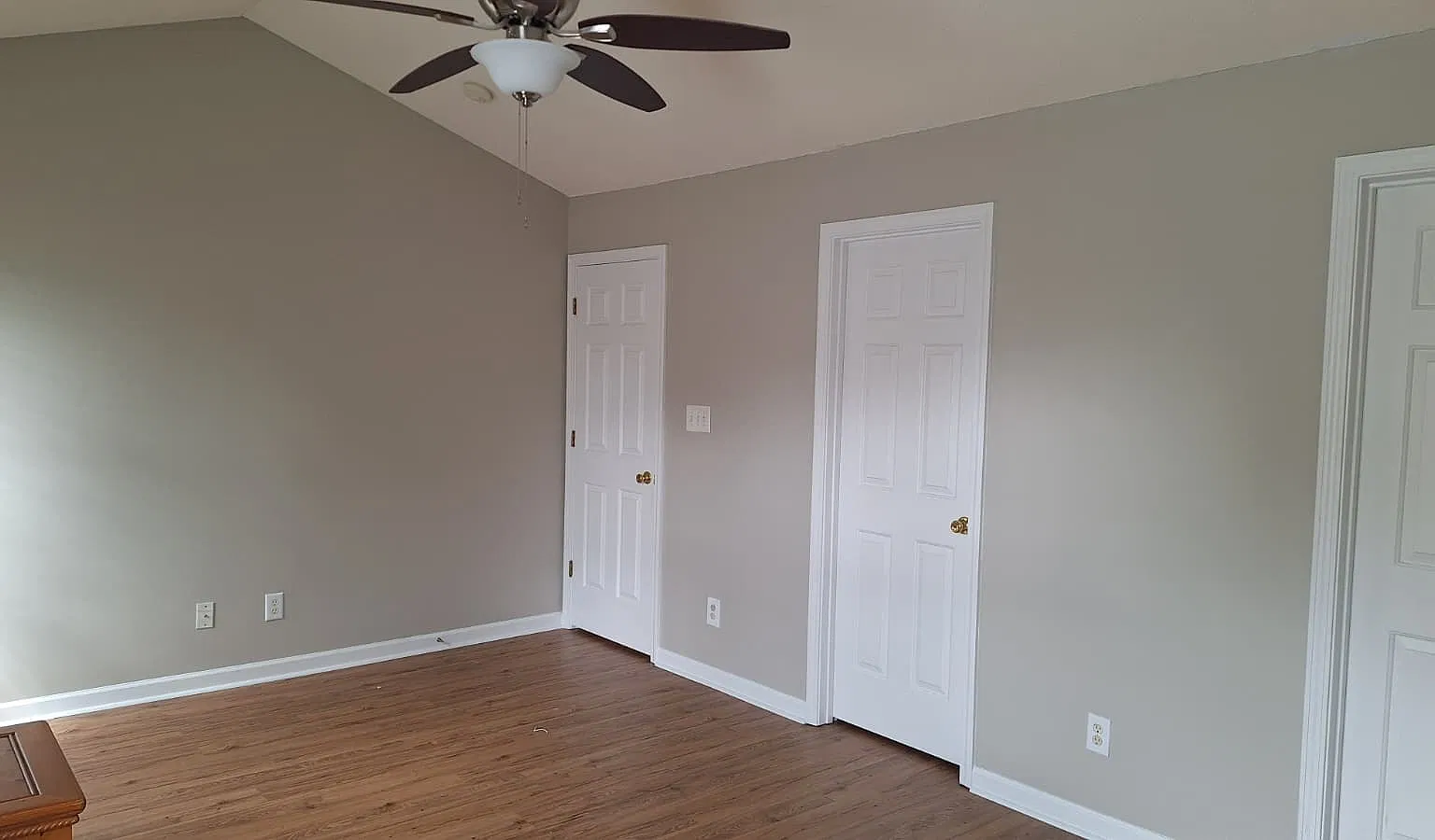 2 bed, 2.5 bath, 1251 sqft, $1,800 — Photo 3