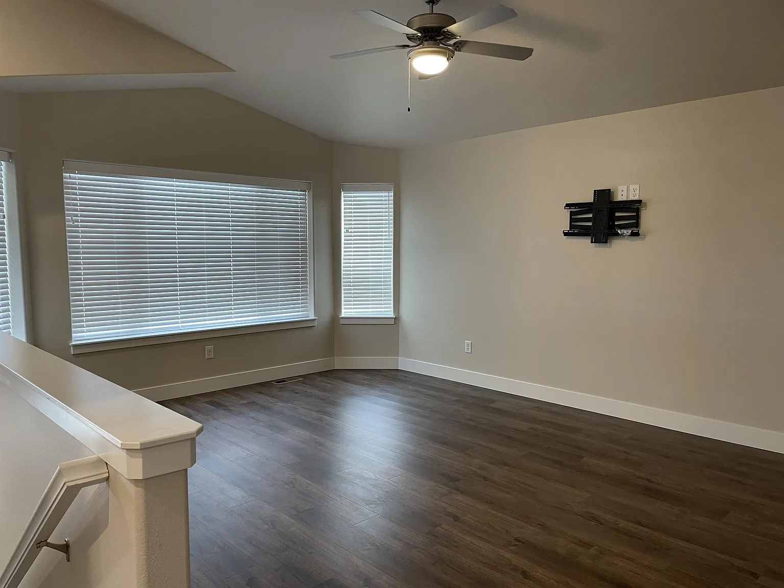 1523 Rancho Vista - - — Photo 2