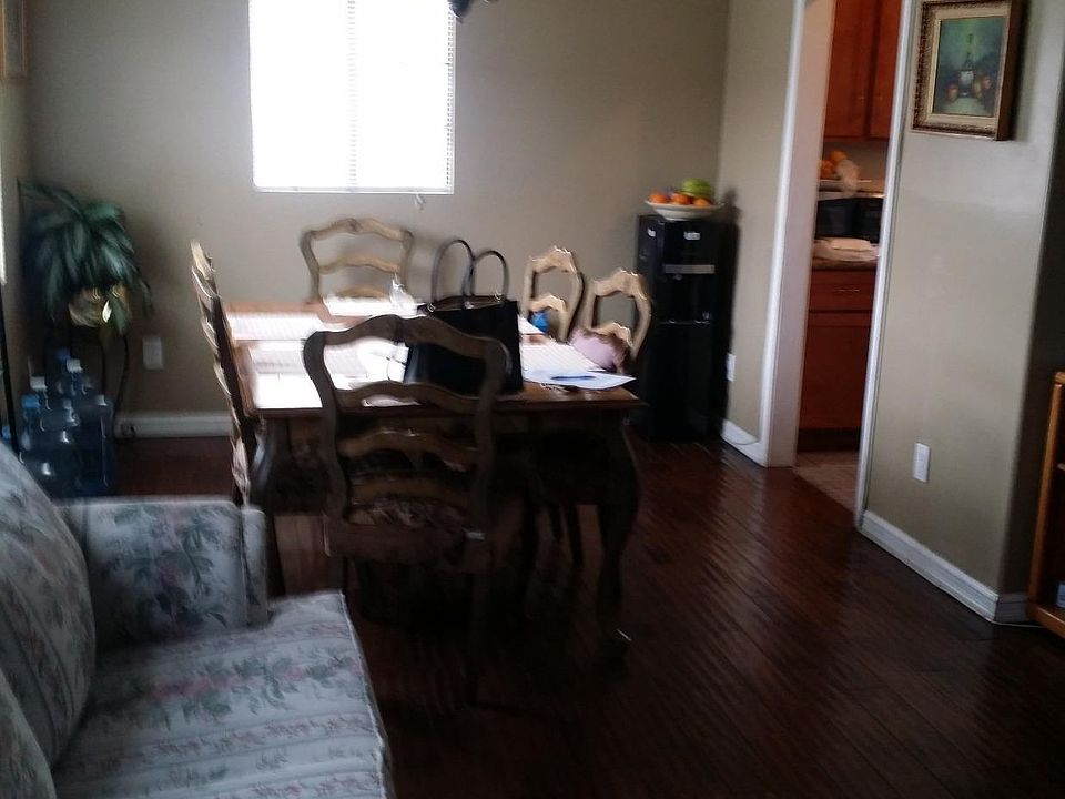 2nd image of 2227 Quincy Dr