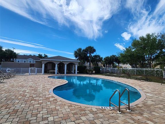 3rd image of 14982 Skip Jack Loop