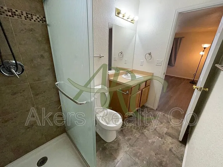 746 S Legend Ln — Photo 14