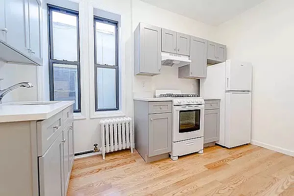 Rented by Modern Spaces | media 2