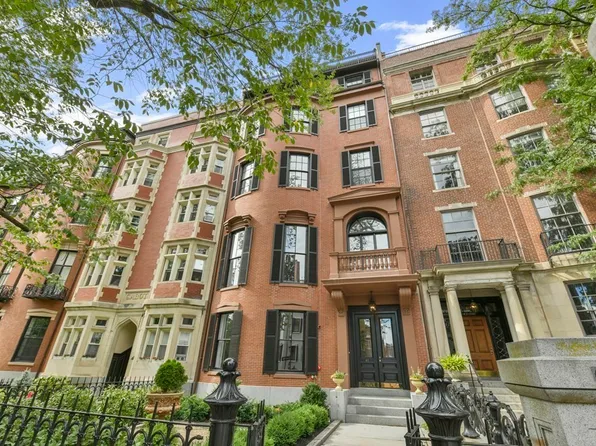 28 Pinckney St #1, Boston, MA 02108