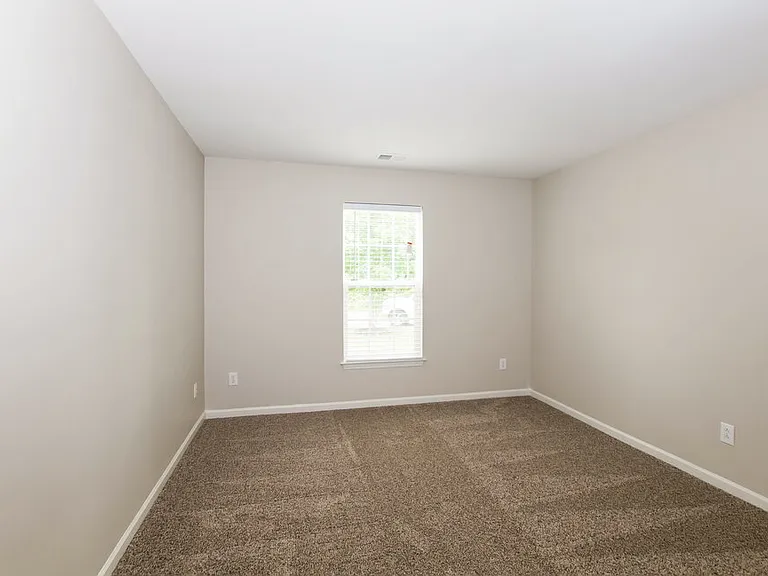 9109 Munsing Dr — Photo 8