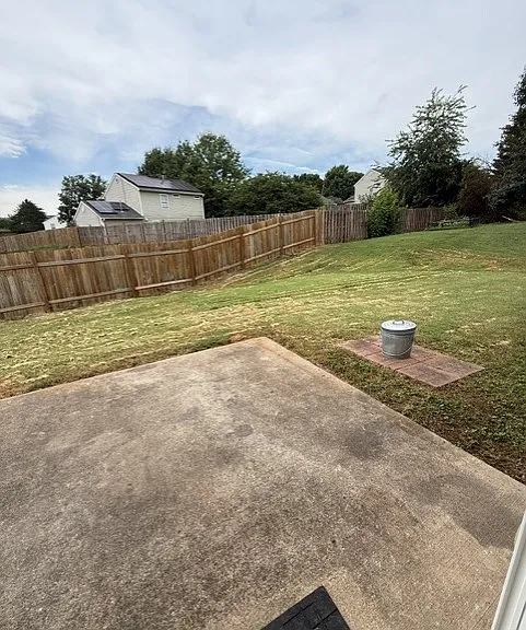 305 Cool Embers Ln — Photo 11