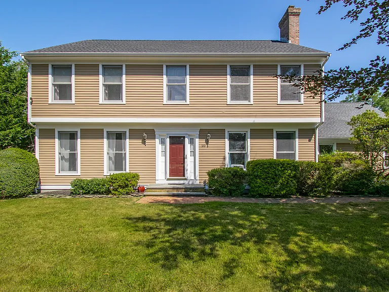 20 Morrison Ave — Photo 1