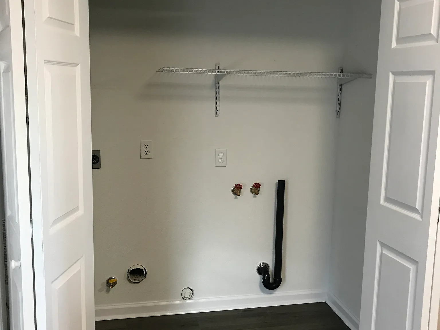 3 bed, 950 sqft, $1,425 — Photo 3