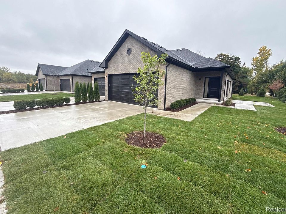 1st image of 21963 Deer Brook Dr #1