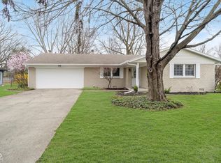 1313 Roseway Dr, Indianapolis, IN 46219