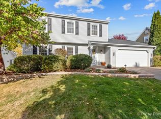 1708 Larson Ave, Saint Charles, IL 60174