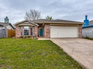 4224 Broken Arrow Rd, Fort Worth, TX 76137