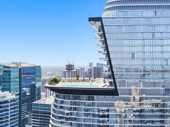 300 Biscayne Boulevard Way #4808W, Miami, FL 33131