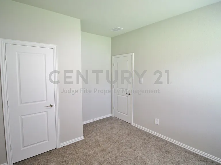 4208 Mountain Creek Dr — Photo 26