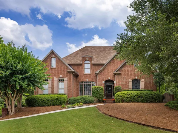 3012 Newbury Cir, Birmingham, AL 35242