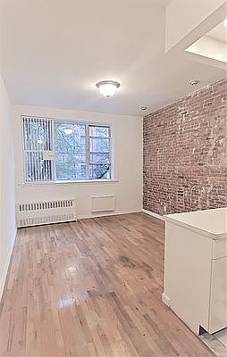1st image of 423 E 83rd St APT 1D
