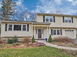 168 Westfield Dr, Holliston, MA 01746