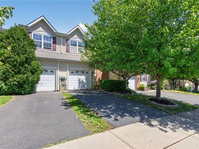 7013 Hunt Dr, Macungie, PA, 18062