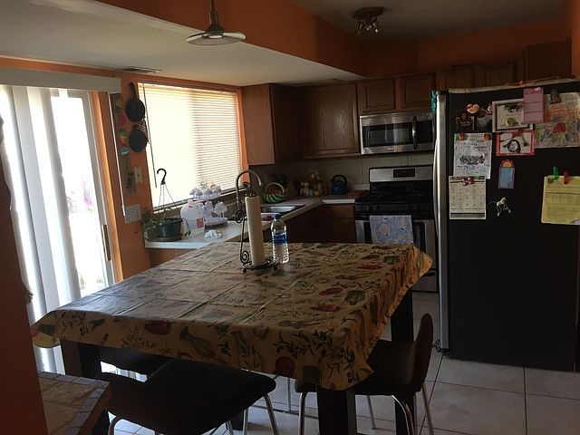 2nd image of 1094 Symphony Dr