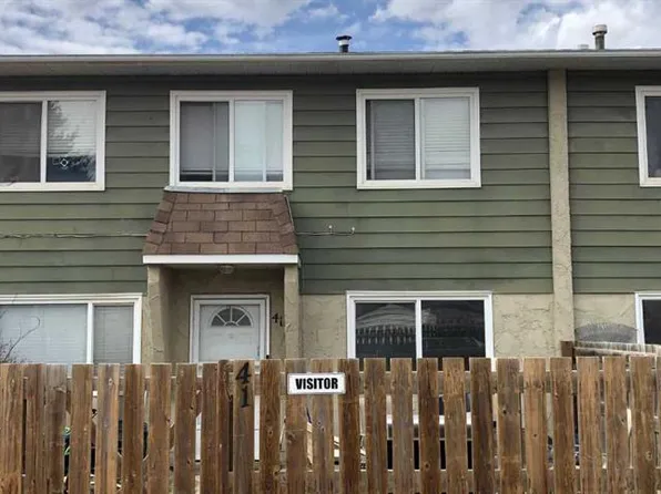101 S Mill St #41, Hinton, AB T7V 1T2