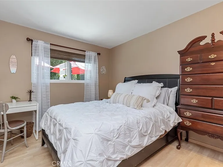 3068 Zell Dr — Photo 24