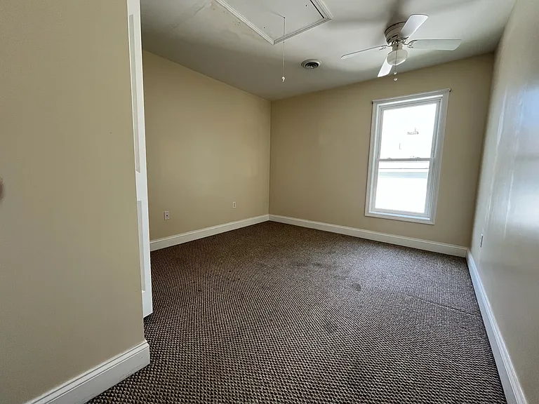 11 Clopper St #2 — Photo 13