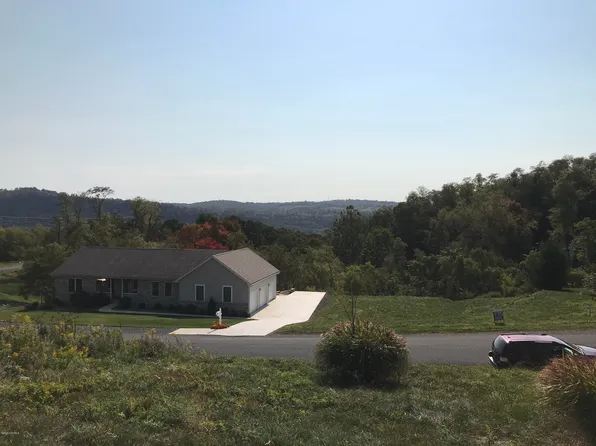 LOT Reagan Cir #32, Northumberland, PA 17857