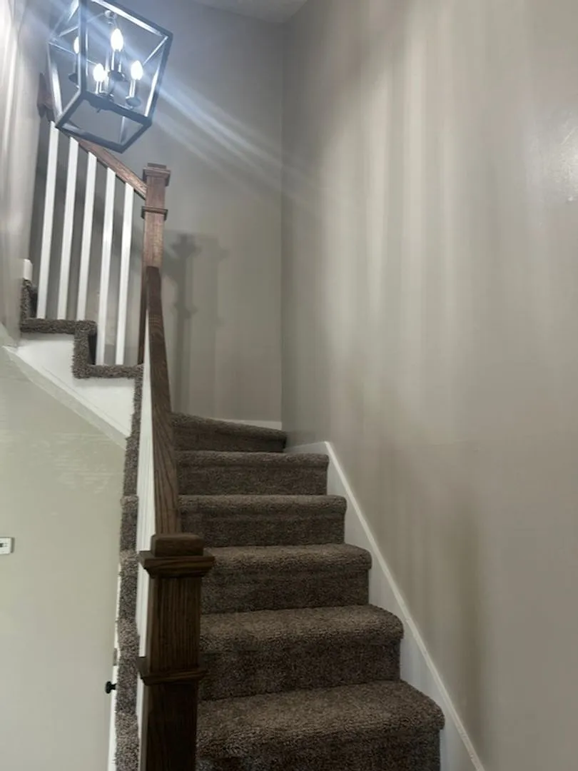 Bicentennial Way Apts — Photo 4