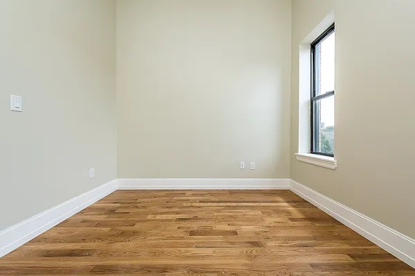 Rented by Nooklyn NYC LLC | media 60