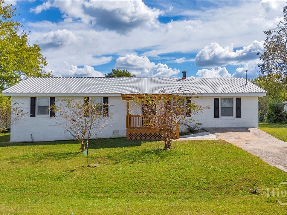 1st image of 40 Kingston Drive